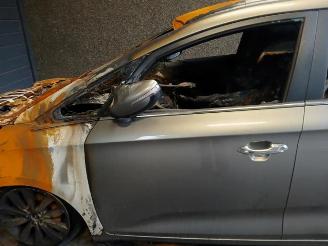 Kia Carens Carens IV (RP), MPV, 2013 1.7 CRDi 16V picture 13