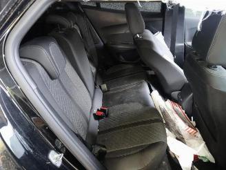 Peugeot 2008 2008 (UD/UK/UR/US/UX), MPV, 2019 1.2 VTi 12V PureTech 130 picture 13