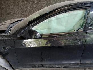 Tesla Model 3 Model 3, Sedan, 2017 Long Range AWD 75 kWh picture 5