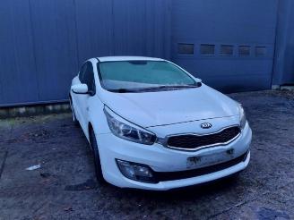 disassembly passenger cars Kia Cee d Cee'd Sportswagon (JDC5), Combi, 2012 / 2018 1.4i CVVT 16V 2013/4