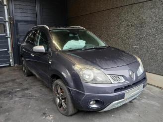 Salvage car Renault Koleos Koleos I, SUV, 2008 / 2017 2.0 dCi 16V 4x4 2010/11