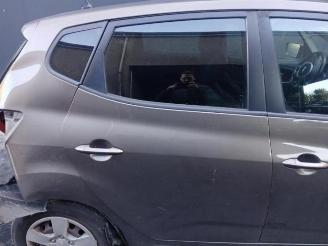 Kia Venga Venga, MPV, 2010 / 2019 1.4 CVVT 16V picture 9