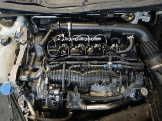 Volvo V-40 V40 (MV), Hatchback 5-drs, 2012 / 2019 2.0 D2 16V picture 16