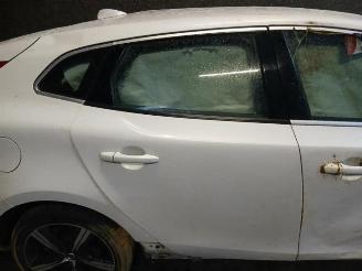 Volvo V-40 V40 (MV), Hatchback 5-drs, 2012 / 2019 2.0 D2 16V picture 6