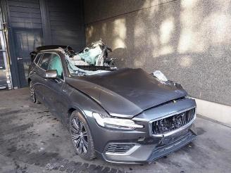 Sloopauto Volvo V-60 V60 II (ZW), Combi, 2018 2.0 T6 16V Twin Engine 2020/6