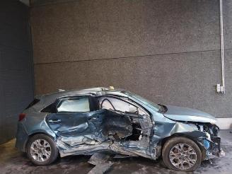 Kia Cee d Ceed (CDB5/CDBB), Hatchback 5-drs, 2018 1.0i T-GDi 12V picture 17