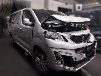Démontage voiture Peugeot Traveller Traveller, MPV, 2016 2.0 Blue HDi 150 16V 2018/6