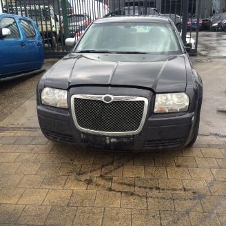 Voiture accidenté Chrysler 300 C  2005/11