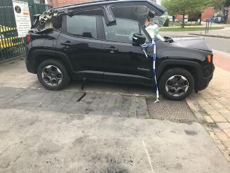 Coche siniestrado Jeep Renegade 2000CC / DIESEL / 6VIT 2015/1