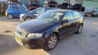 Démontage voiture Audi A3 8P 2003 2.0 FSI AXW GLB zwar LZ9W onderdelen 2003/8