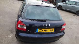 Audi A3 8L  2001 1.8 20v APG EGV Blauw LZ5L onderdelen picture 5