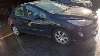 Peugeot 308 2010 1.6 VTi 5FW Zwart KTV onderdelen picture 7