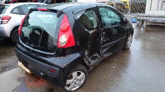 Peugeot 107 2006 1.0 12v 1KRFE Zwart EXZ onderdelen picture 5