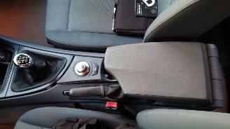 BMW 1-serie E87 118D 2004 M47D20 204D4 Zwart 668 onderdelen picture 19