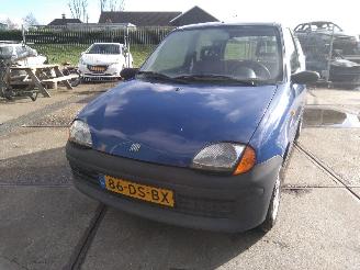 Tweedehands auto Fiat Seicento Seicento (187) Hatchback 1.1 S,SX,Sporting,Hobby,Young (176.B.2000) [40kW]  (01-1998/01-2010) 1999/11