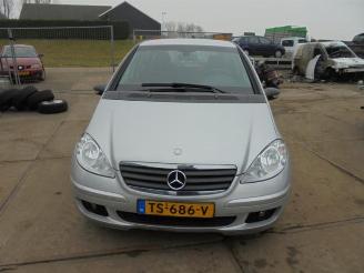 Auto da rottamare Mercedes A-klasse A (W169), Hatchback, 2004 / 2012 1.5 A-150 5-Drs. 2007/9