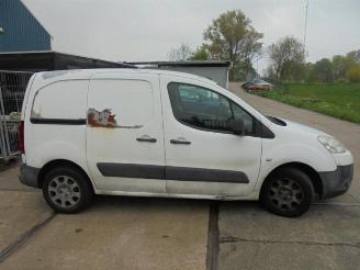 Peugeot Partner Partner Tepee (7A/B/C/D/E/F/G/J/P/S), MPV, 2008 / 2018 1.6 HDiF 90 16V Phase 1 picture 4