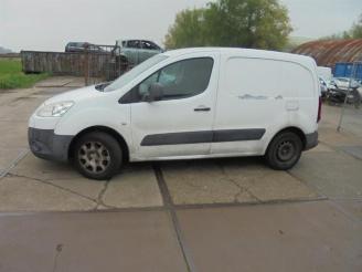 Peugeot Partner Partner Tepee (7A/B/C/D/E/F/G/J/P/S), MPV, 2008 / 2018 1.6 HDiF 90 16V Phase 1 picture 2