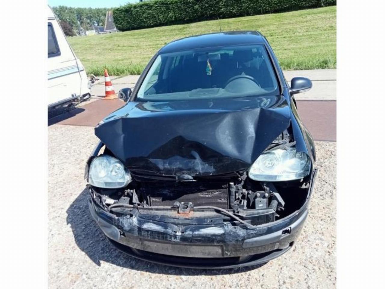 Volkswagen Golf Golf V (1K1), Hatchback, 2003 / 2010 1.6 FSI 16V