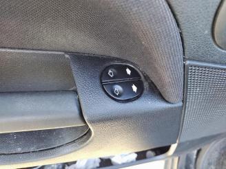 Ford Fiesta Fiesta 5 (JD/JH), Hatchback, 2001 / 2009 1.3 picture 11