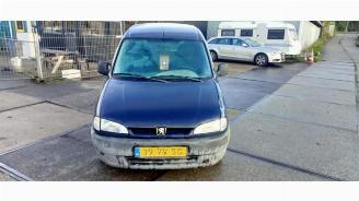 Auto da rottamare Peugeot Partner Partner, Van, 1996 / 2015 2.0 HDi 2001/5