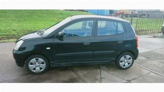 Kia Picanto Picanto (BA), Hatchback, 2004 / 2011 1.0 12V picture 2