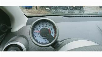 Peugeot 107 107, Hatchback, 2005 / 2014 1.0 12V picture 7