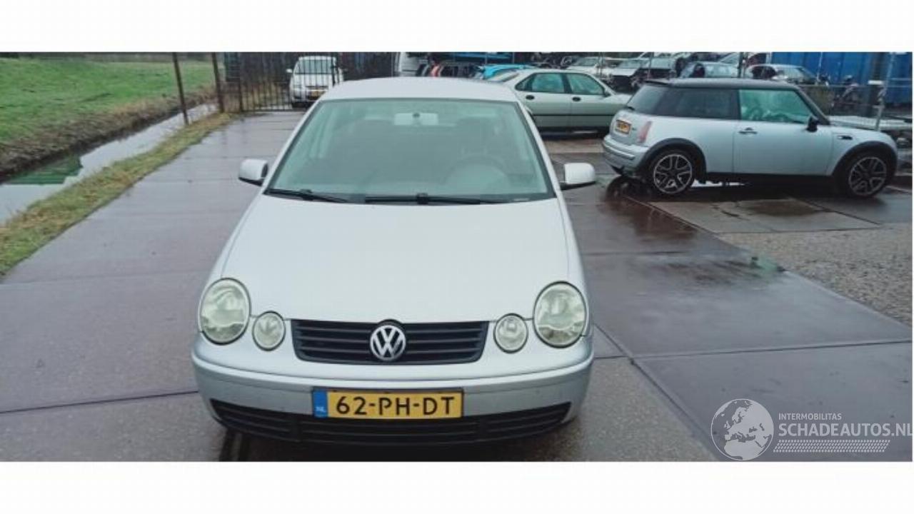 Volkswagen Polo Polo IV (9N1/2/3), Hatchback, 2001 / 2012 1.4 16V