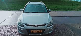  Hyundai I-30  2010/4