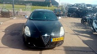 Vaurioauto  passenger cars Alfa Romeo Giulietta  2010/11