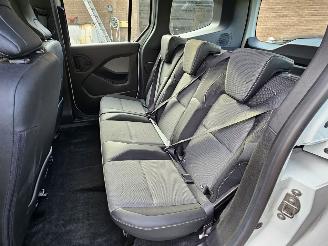 Renault Kangoo 1300 tce Luxe  5persoons 27000km rijdend incl btw NL kenteken picture 21