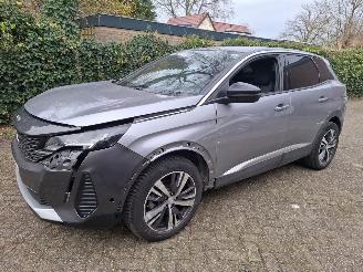  Peugeot 3008 3008  hybride 1.2 Automaat ALLURE airbag ok rijdbare schade 2024 ex bpm 2024/3