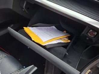 Peugeot 3008 3008  hybride 1.2 Automaat ALLURE airbag ok rijdbare schade 2024 ex bpm picture 16