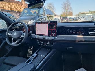 Volkswagen Passat 1.5 eTSI DSG R-Line Pano Stoelverw Led picture 13