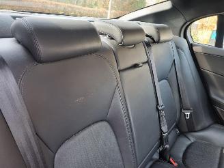Jaguar XE 20d E-Performance Portfolio Pano Navi picture 9