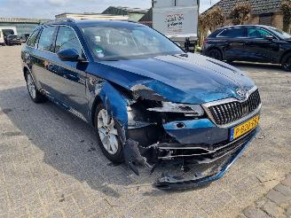 Skoda Superb 1.5 TSI Bussines Navi Stoelverw. picture 7