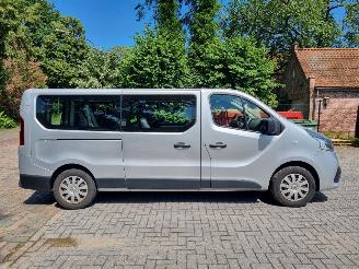 Renault Trafic 1.6 DCI L2 9 Pers. Airco MARGE picture 2