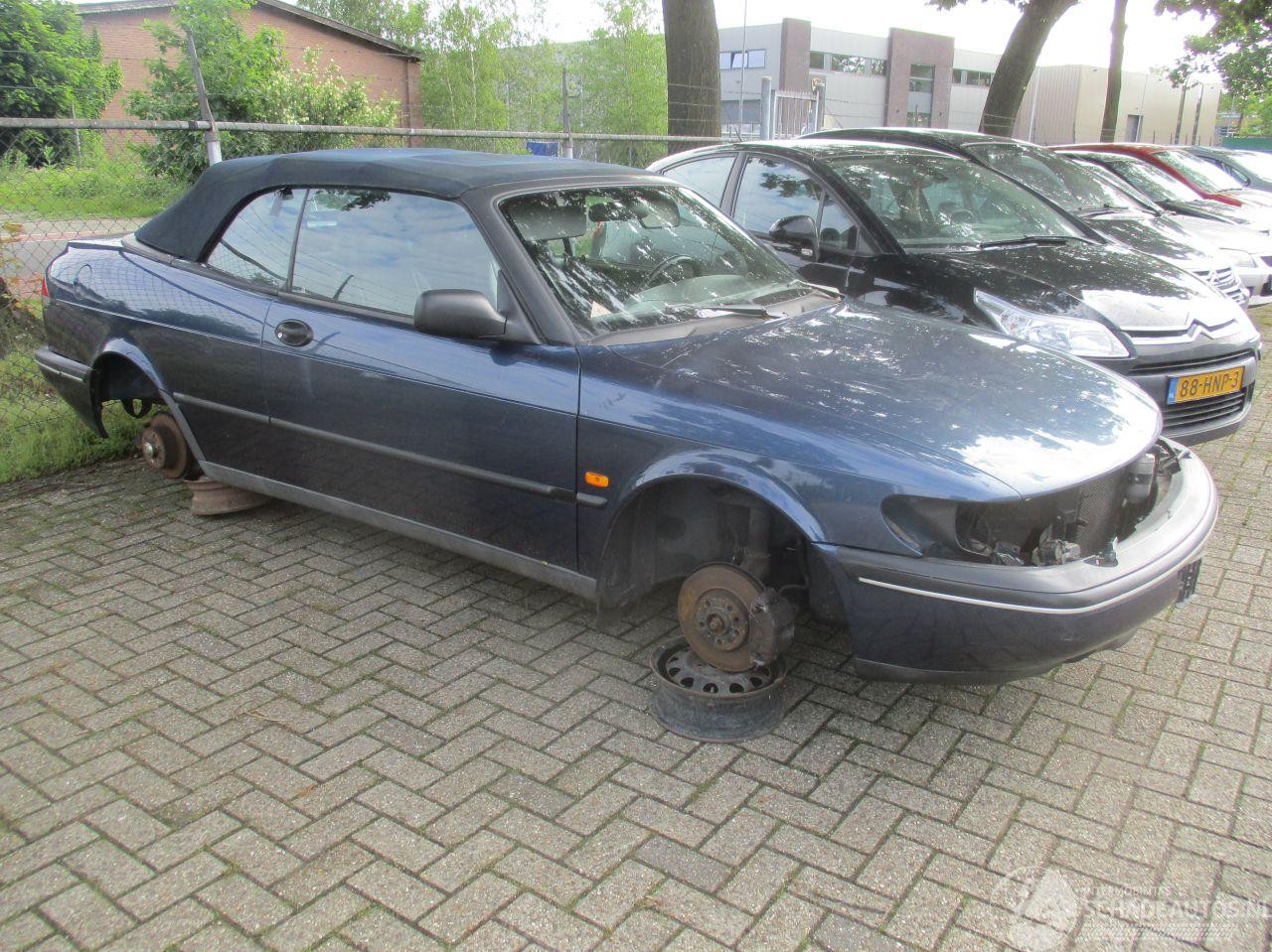 Saab 900 se 2.3i cabriolet