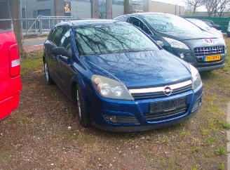 Opel Astra  picture 2