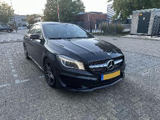 krockskadad bil auto Mercedes Cla-klasse AMG CLA180 / NAVI / LED / ALCANTARA / PDC / MFS 2015/6