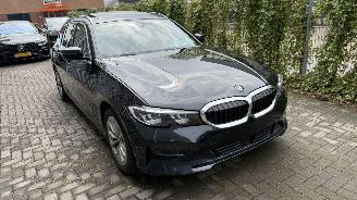 Damaged car BMW 3-serie M Sport Line PANO/NAVI/LEDER/CLIMA/STOELVERW V+A VOL SCHADEVRIJ! 2020/8