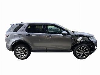 Land Rover Discovery Sport VOLLEDIG RIJDBAAR/D165 2.0 4x4 PANO/LED/FULL-ASSIST/FULL OPTIONS picture 7
