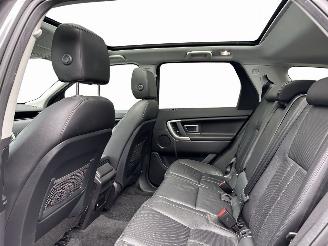 Land Rover Discovery Sport 2.0 TD4 PANO/CAMERA/LEDER/TREKHAAK/MERIDIAN/LED/RIJDBAAR! picture 10