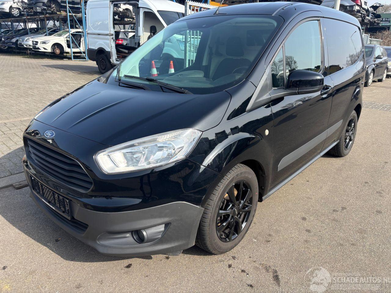 Ford Transit Courier Van 