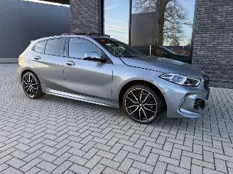 BMW 1-serie 118i 136PK Steptronic M-Sport PANO KUIP VOL! picture 2