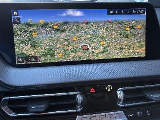 BMW 1-serie 118i 136PK Steptronic M-Sport PANO KUIP VOL! picture 26