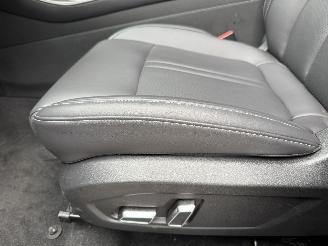 DFSK Navor E5 1.5 PHEV 289PK Aut. 7-Personen PANO VOL! picture 20