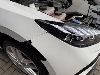 MG MG4 Electric Trophy Extended Range 77kWh 245PK Aut. Luxury picture 40