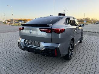 BMW iX2 eDrive20 73kWh 204PK Aut. M-Sport VOLL! picture 11