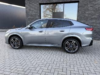 BMW iX2 eDrive20 73kWh 204PK Aut. M-Sport VOLL! picture 16